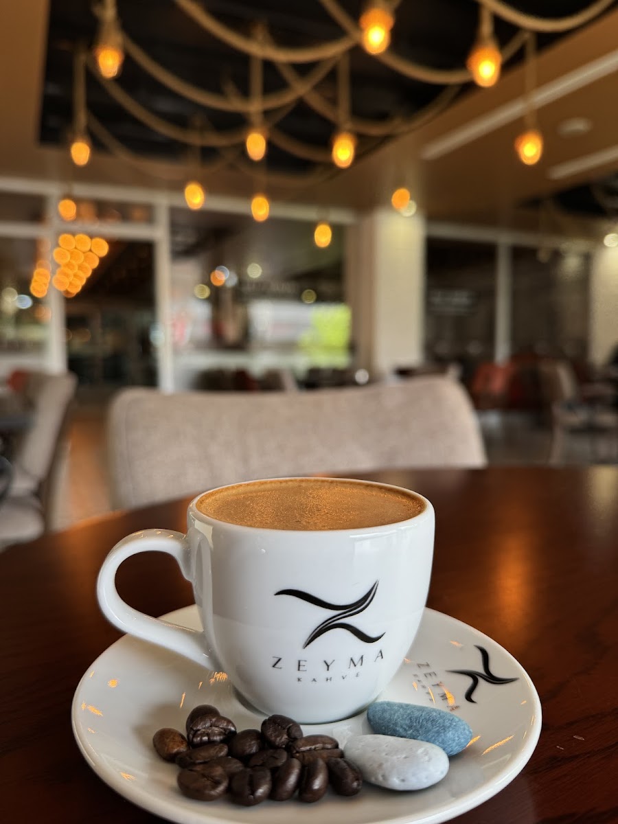 Zeyma Kahve — fotoğraf 2