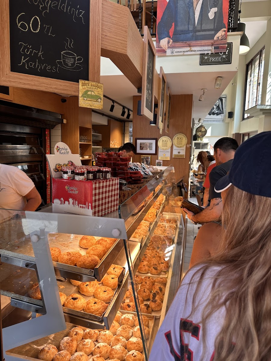 Zeynel Ergin Gevrek Fırını — fotoğraf 5