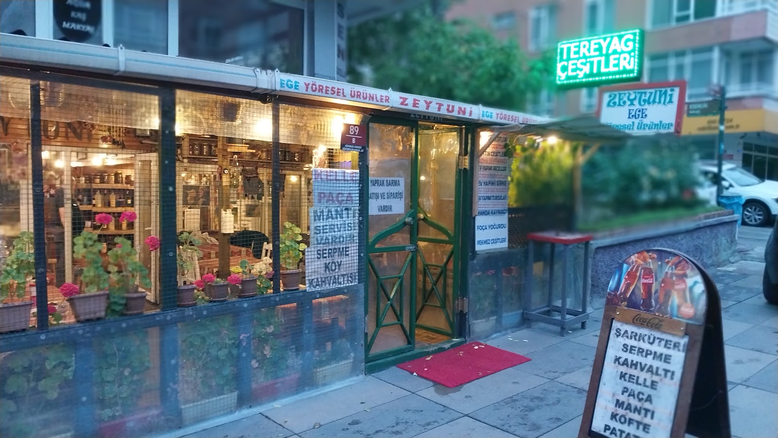 Zeytuni Ege Yöresel Ürünleri — fotoğraf
