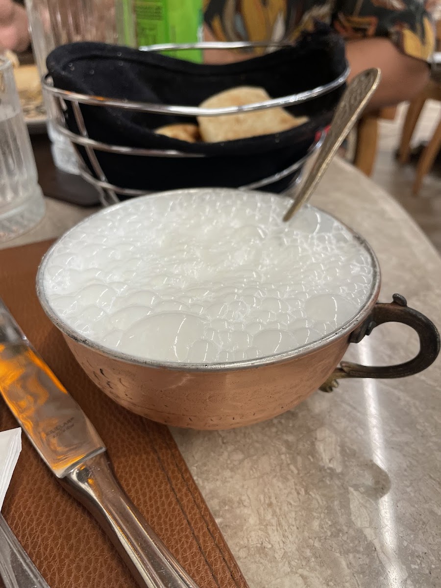 Ziyafet kuzu çevirme İstanbul- restaurant — fotoğraf 10