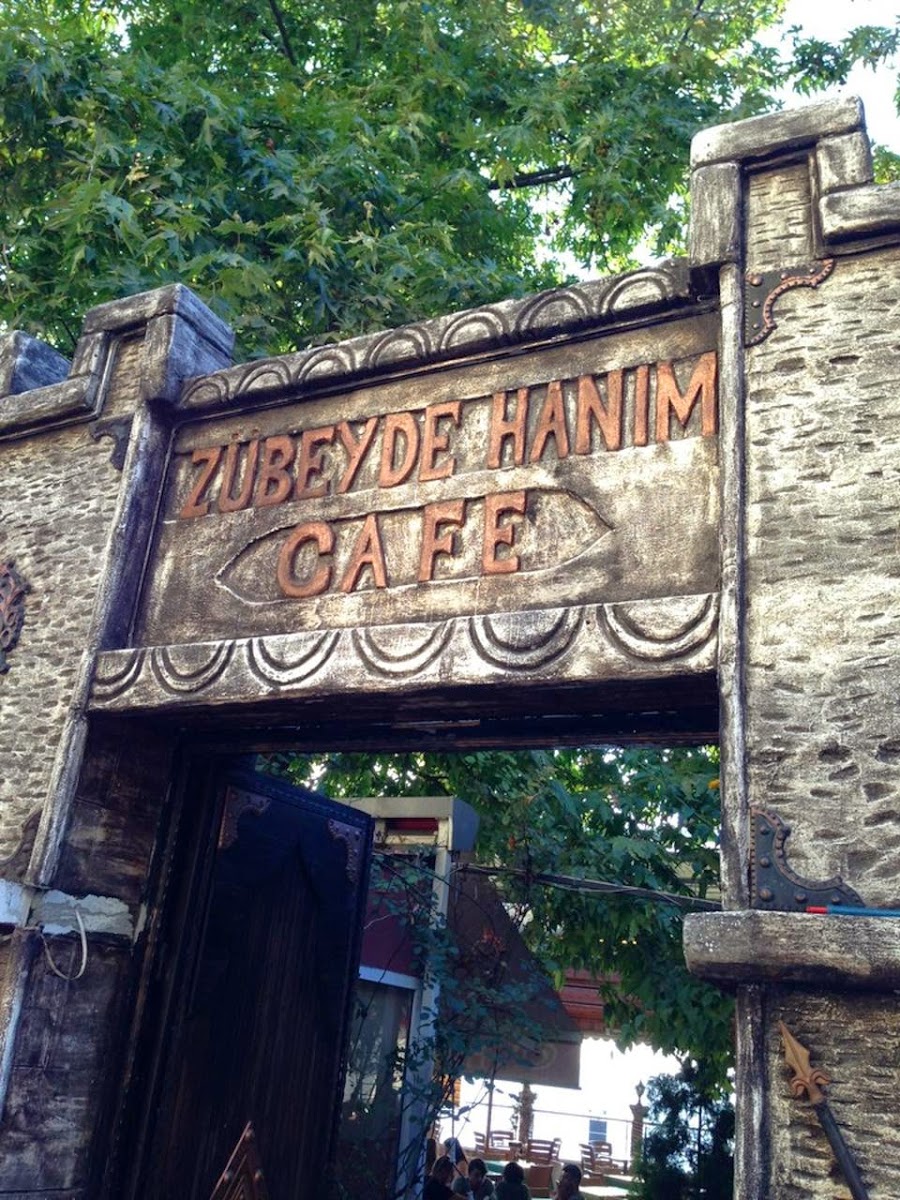 Zübeyde Hanım Aile Çay Bahçesi — fotoğraf 1